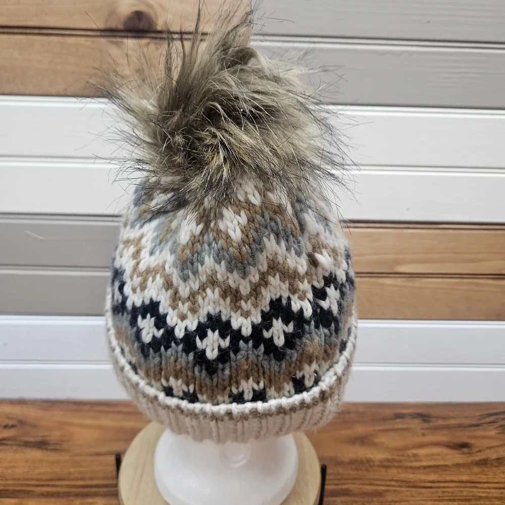 Abercrombie & Fitch Fair Isle Knit Beanie Faux Fur Pom Pom Hat Multi Color